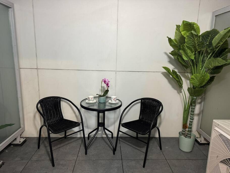 Stunning 3 Bd - 2 Bth City Apt - Pool & Carpark Auckland Ngoại thất bức ảnh