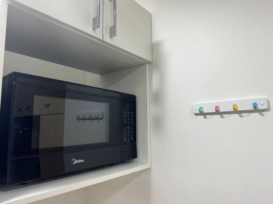 Stunning 3 Bd - 2 Bth City Apt - Pool & Carpark Auckland Ngoại thất bức ảnh